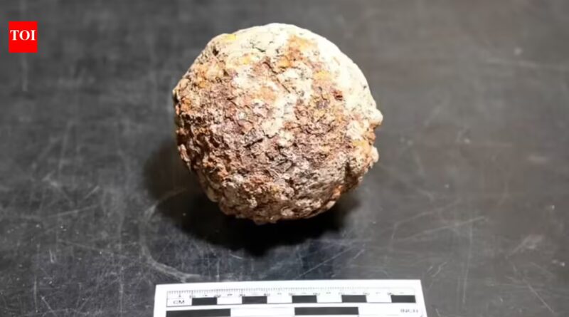 Archaeologists find another 190-year-old cannonball from the 1836 Battle of the Alamo, may have been used by Texan forces