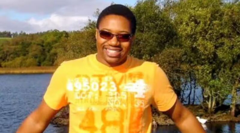 Triple murder shocks UK: Manhunt launched after wife, two daughters found dead; suspect believed to be in Zimbabwe