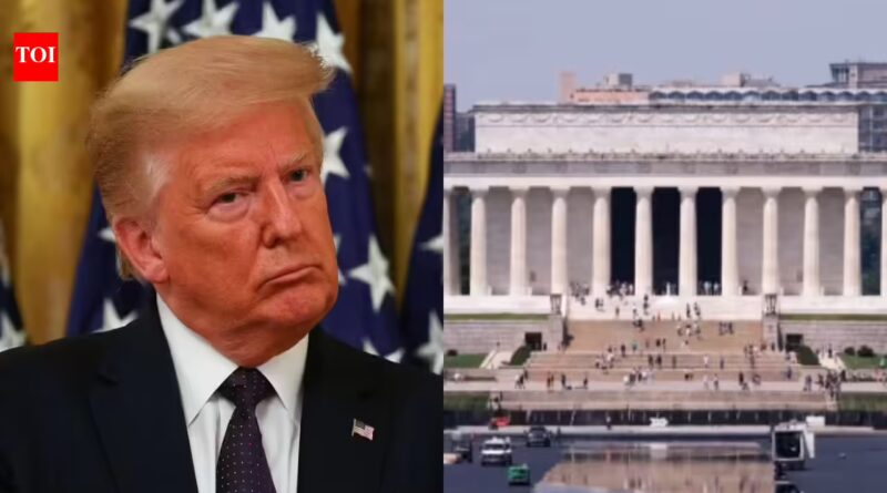 Trump promised to fix America's most famous Reflecting Pool for under $2 million. It ended up costing $14.7 million, and the problems started within days‎
