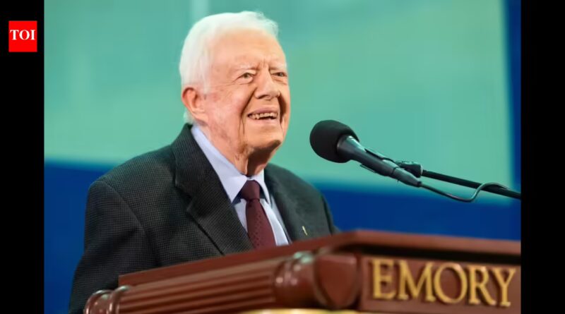 Quote of the day by Jimmy Carter: 'We should live our lives as though Christ were coming this afternoon'
