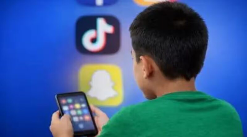 France lawmakers pass law banning social media for children under 15; first EU nation to do so