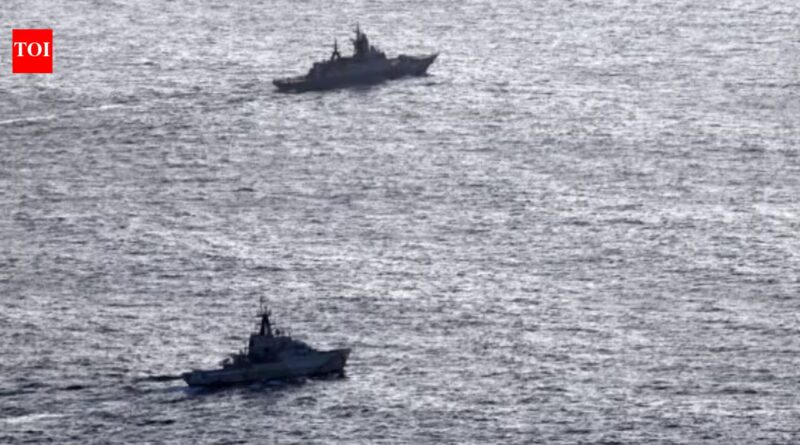 4 migrants die attempting to cross English Channel on overloaded 'taxi boats'